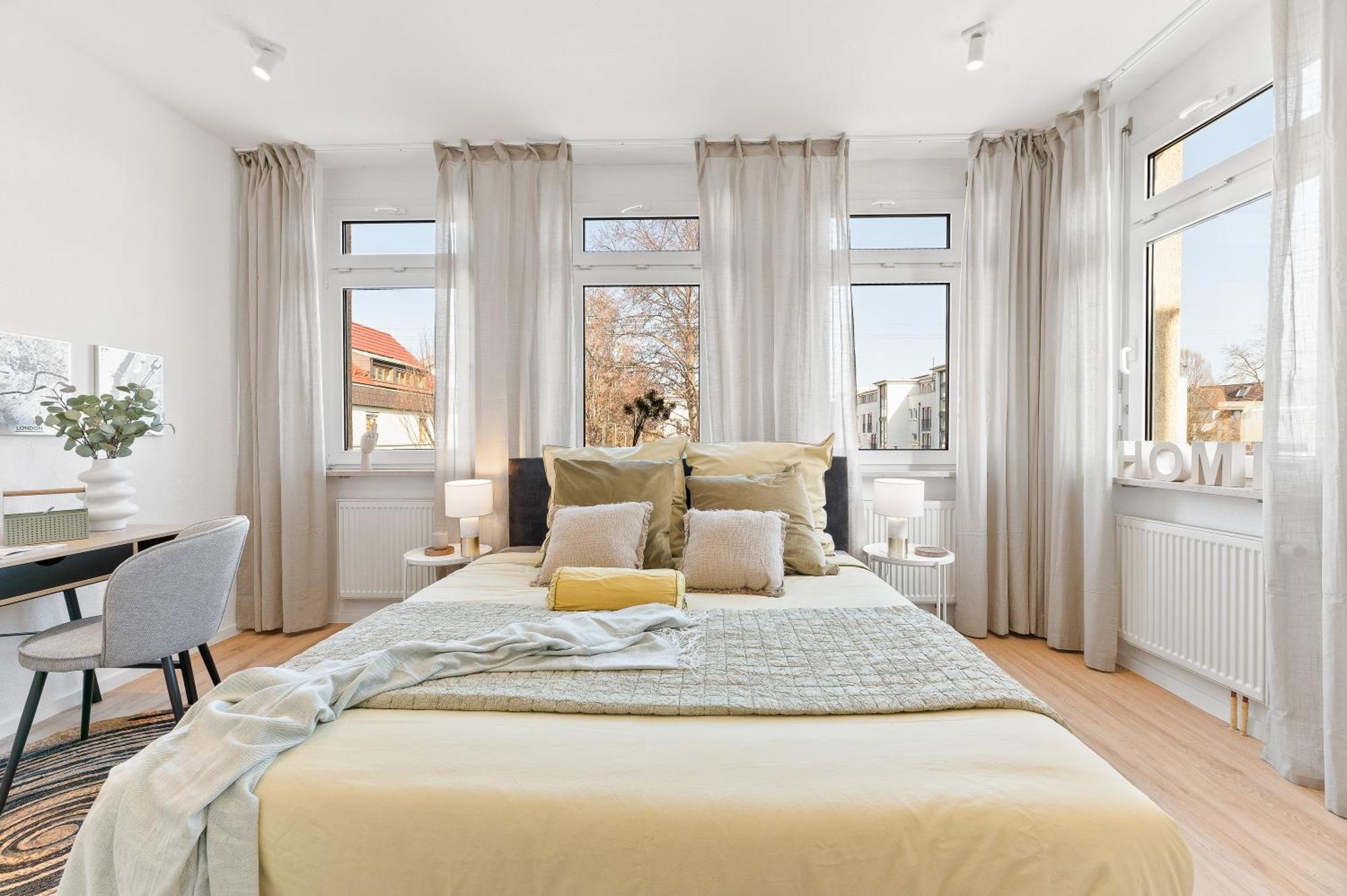 Helle Zentrumsnahe Familienfreundliche Ferienwohnung Fellbach Exterior foto