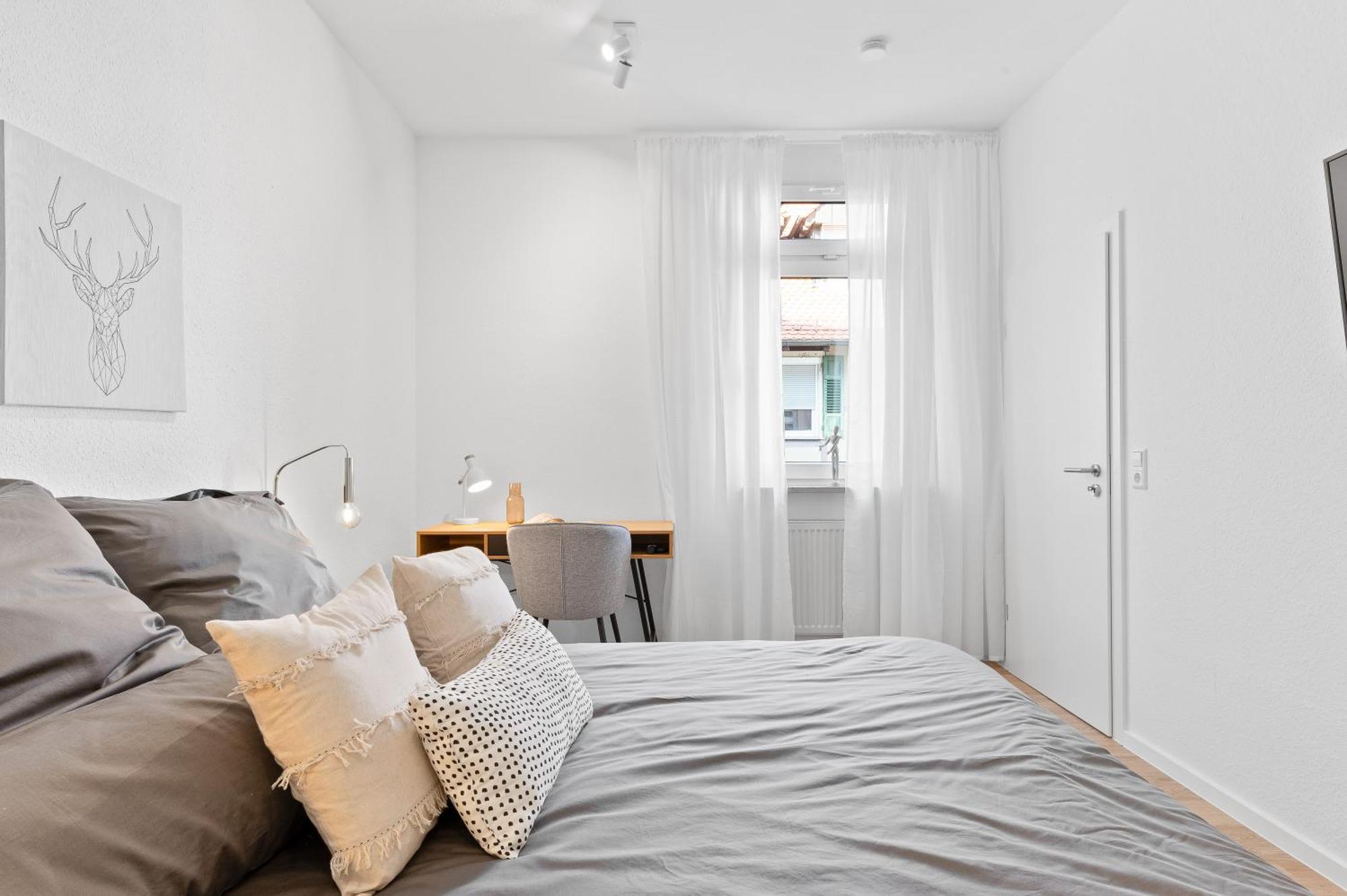 Helle Zentrumsnahe Familienfreundliche Ferienwohnung Fellbach Exterior foto